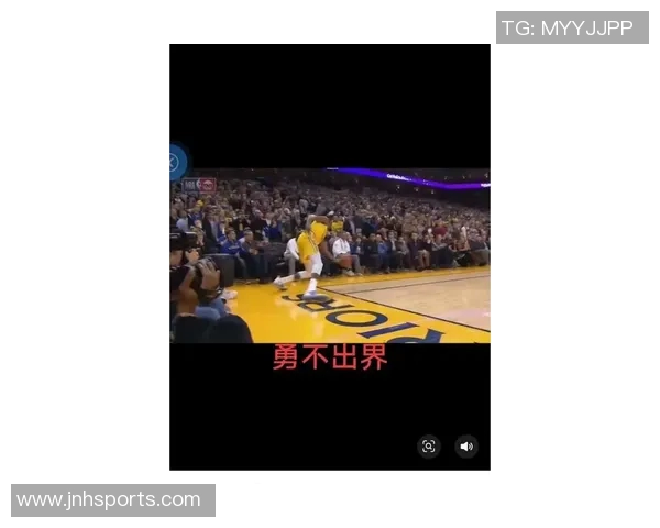 库里回应追梦与科尔争执称会以职业方式妥善处理此事